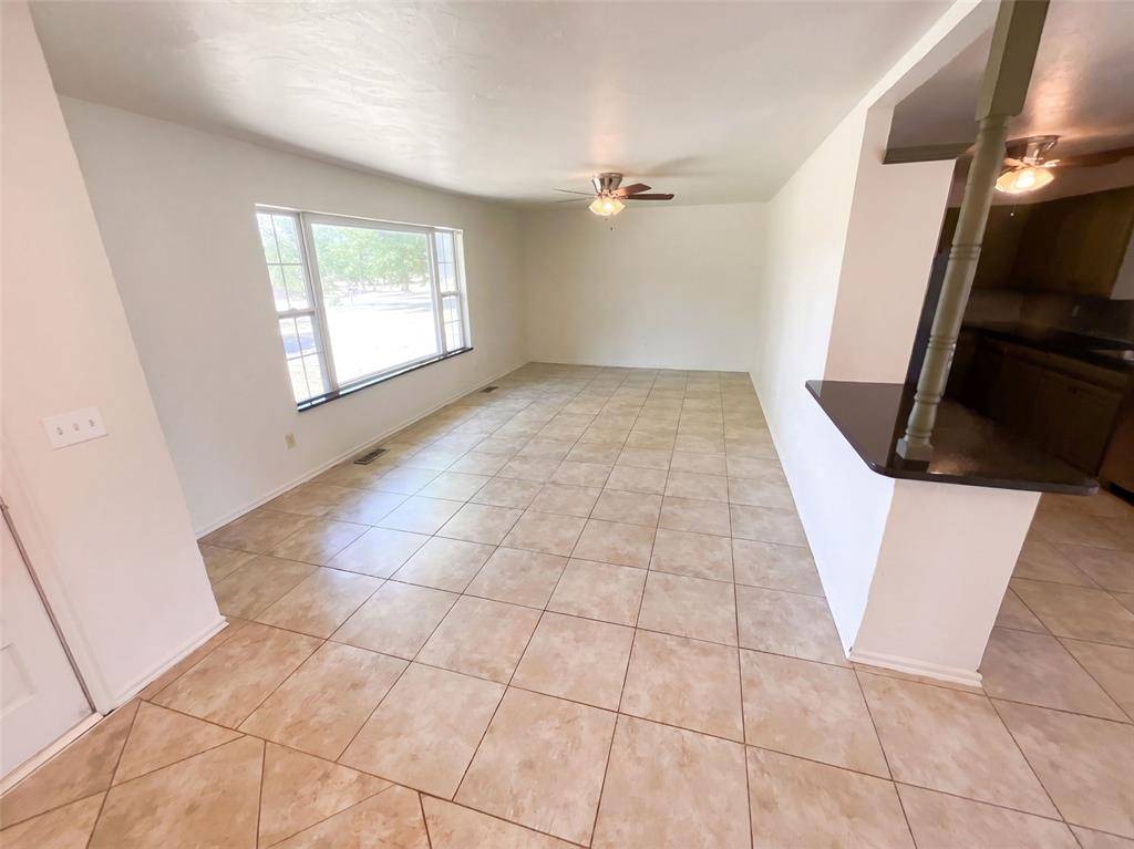 5320 Beverly DR, Guthrie, OK 73044