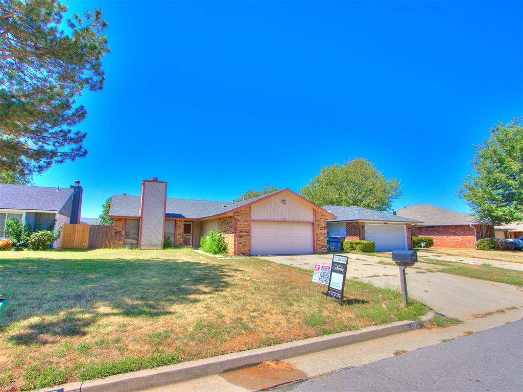 125 Marrgate DR, Yukon, OK 73099