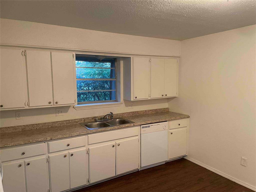 917 Acacia CIR, Noble, OK 73068