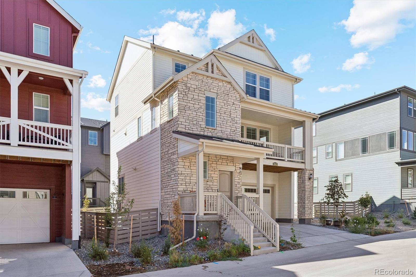 7442 Whiteclover TRL, Littleton, CO 80125