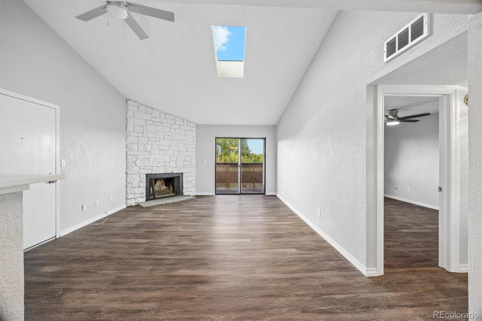 7000 W 20th AVE #206, Lakewood, CO 80214