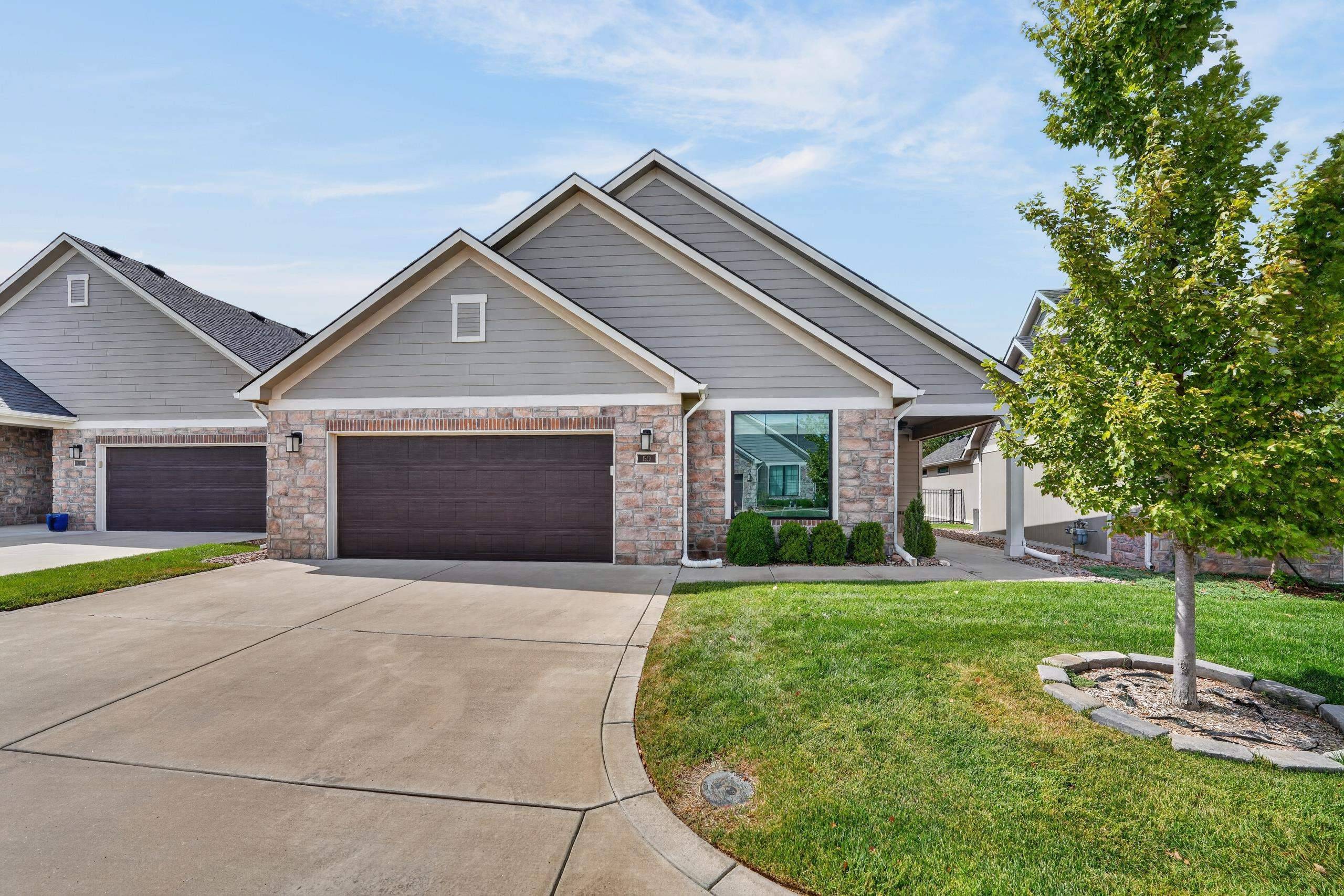 1219 S Forestview St, Wichita, KS 67235