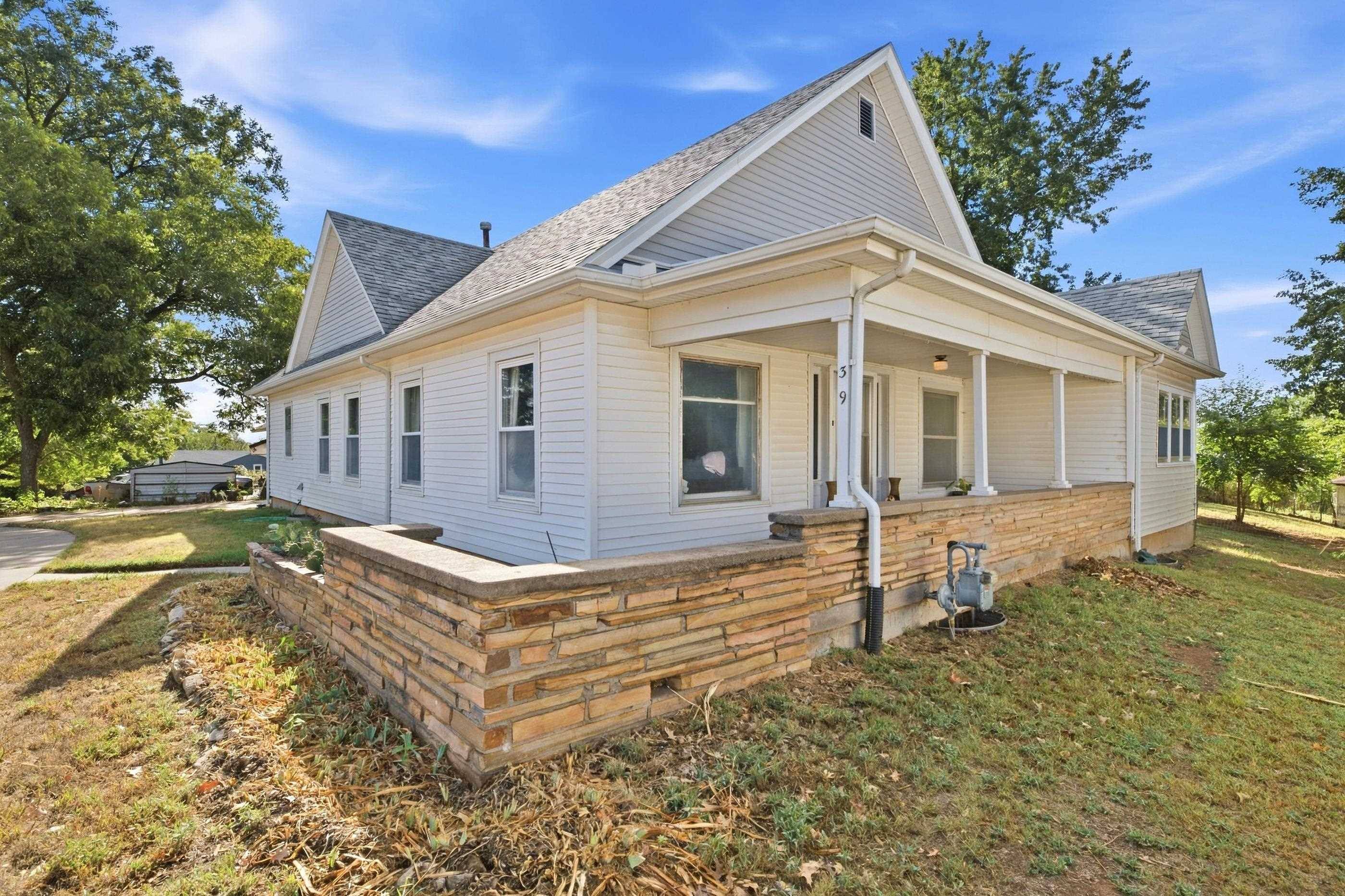 319 E Copeland, Kingman, KS 67068