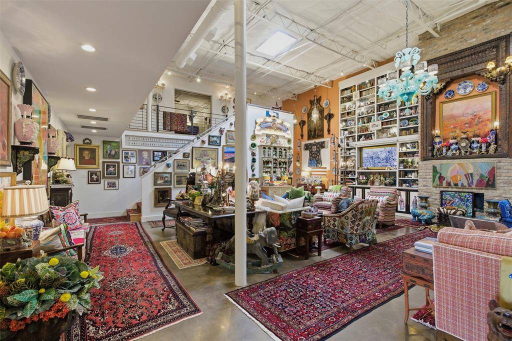2303 Farrington Street #110, Dallas, TX 75207