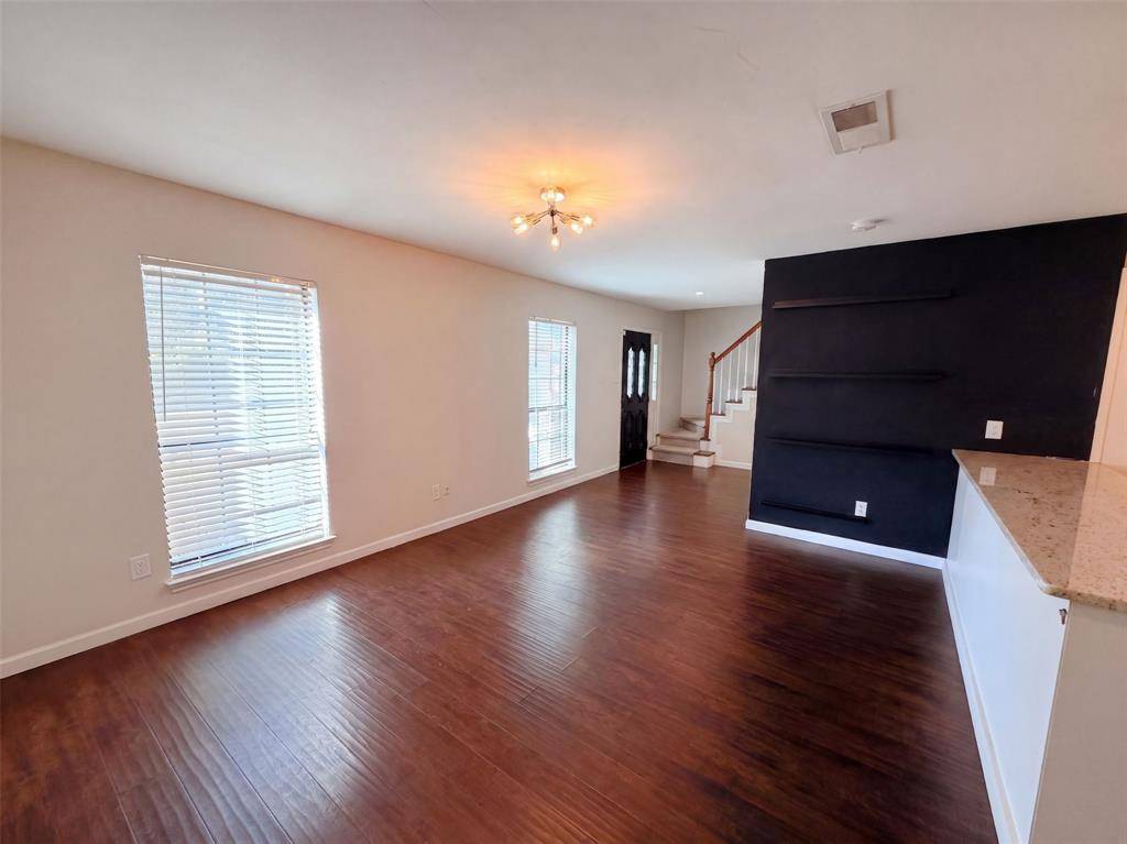 2226 Country Oaks Drive, Garland, TX 75040