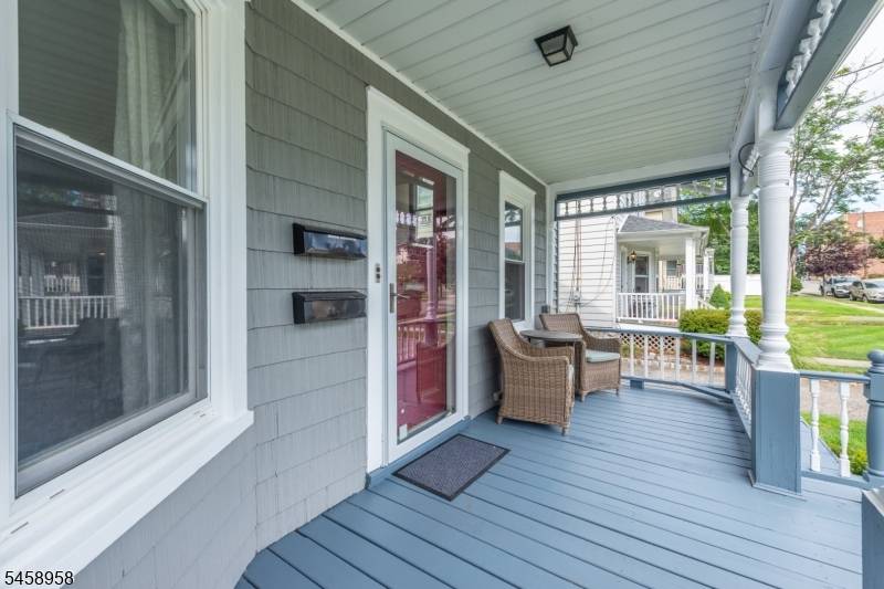 15 Washburn Pl, Caldwell Boro Twp., NJ 07006