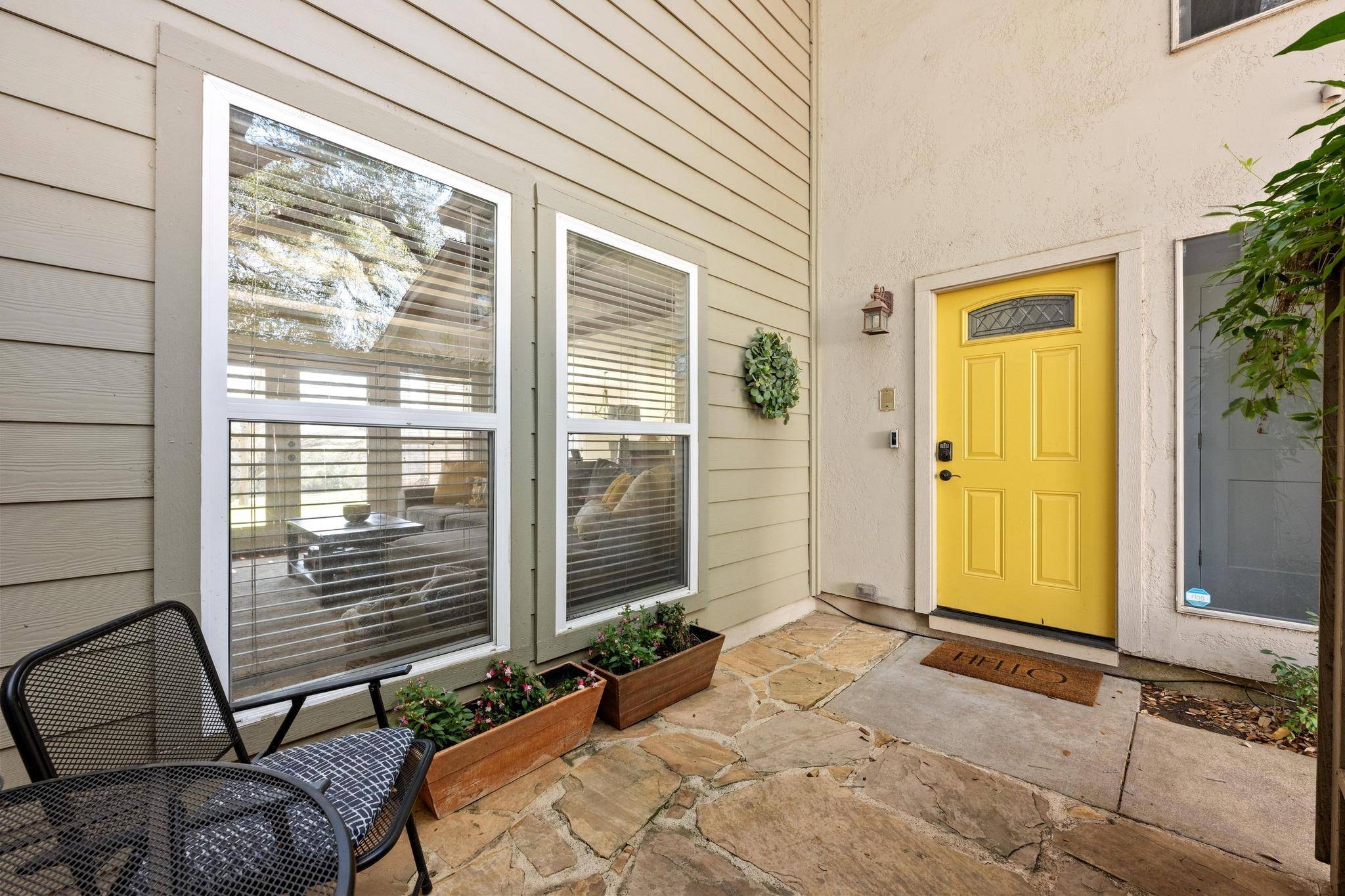 100 Lido CIR #B2, Lakeway, TX 78734