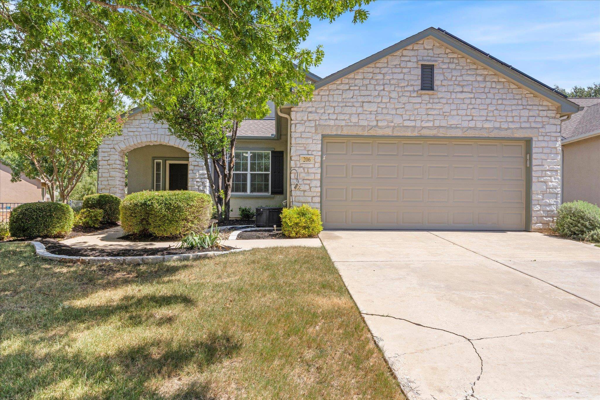 206 Montley TRL, Georgetown, TX 78633