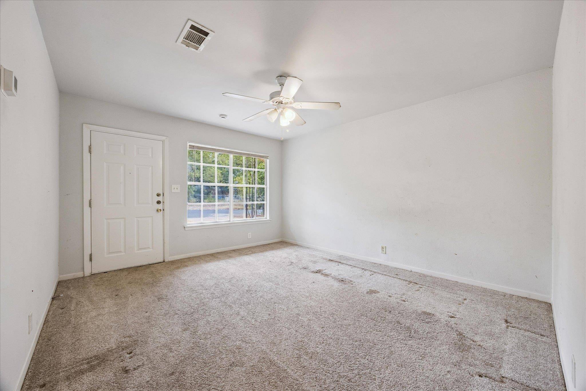 402 Bramble DR, Austin, TX 78745