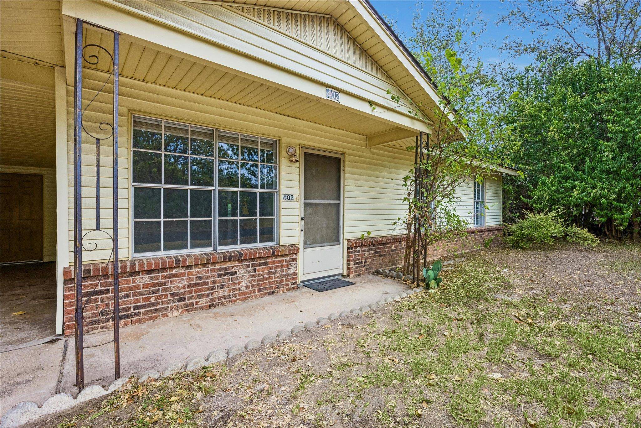 402 Bramble DR, Austin, TX 78745