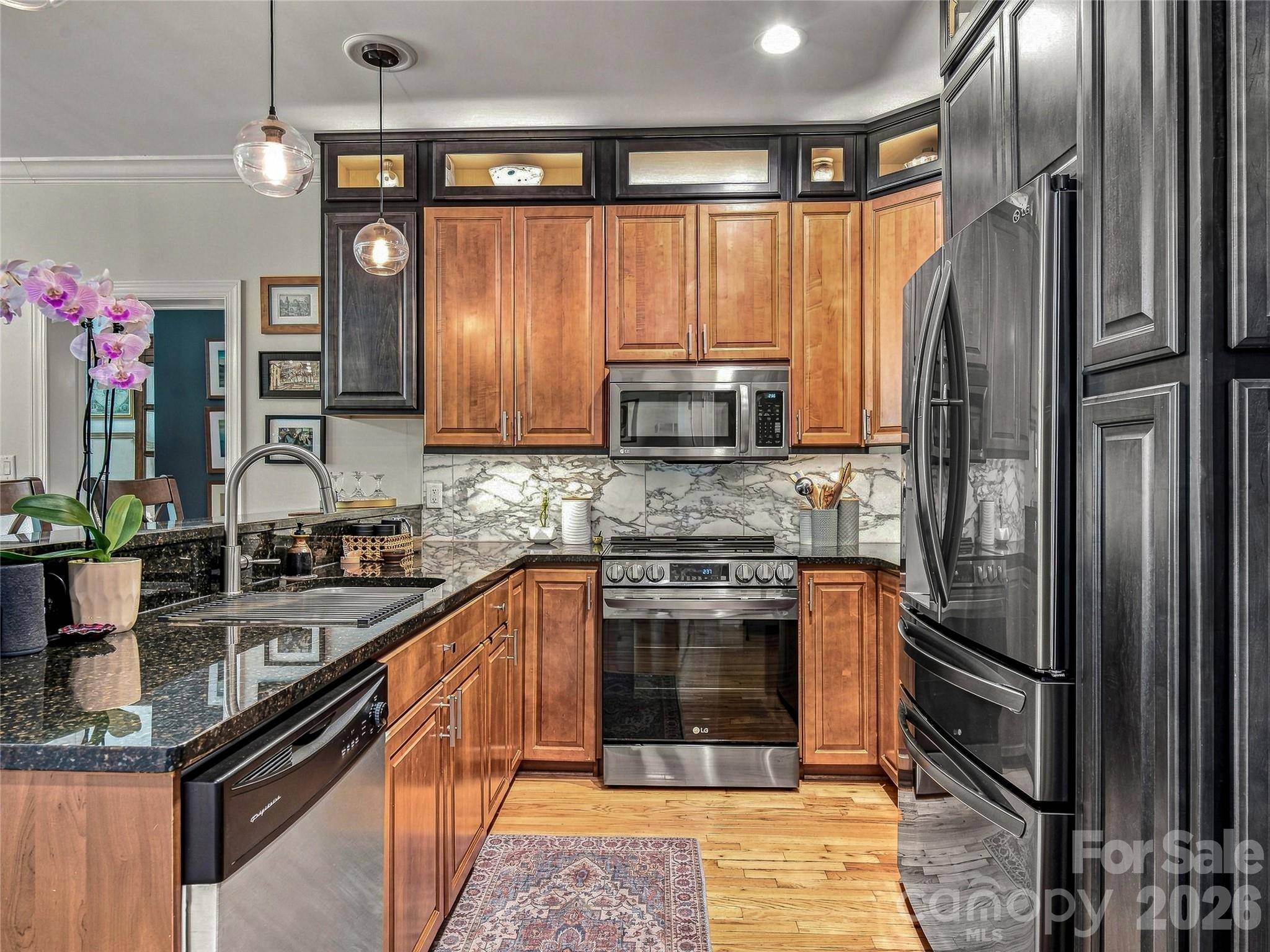 125 S Lexington AVE #308, Asheville, NC 28801