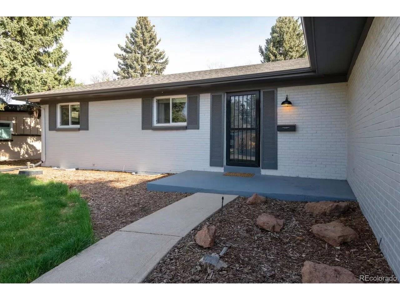 991 E Cottonwood, Centennial, CO 80121