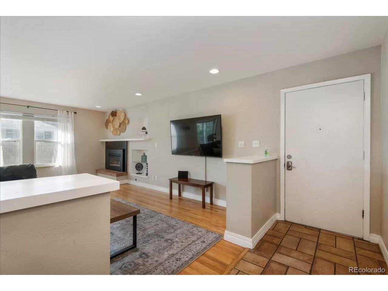 991 E Cottonwood, Centennial, CO 80121