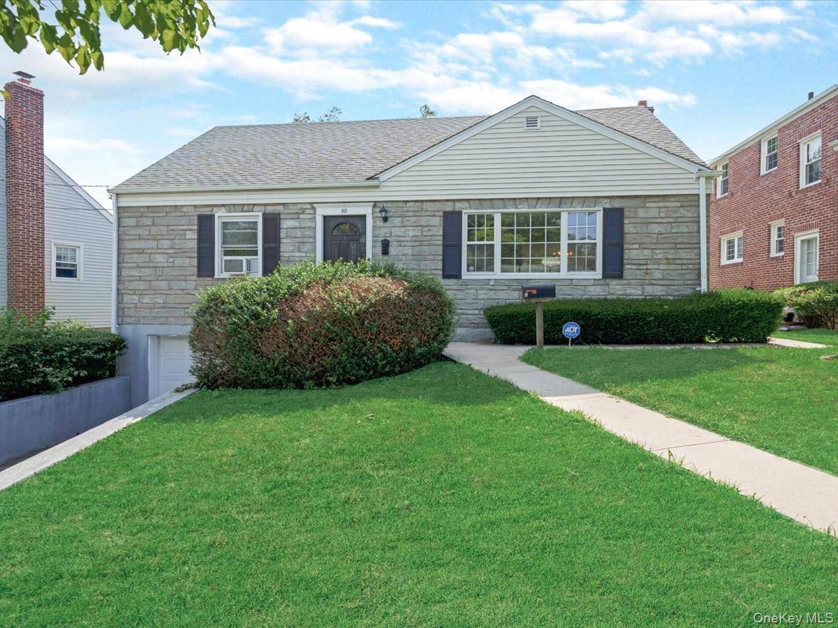 42 Berkshire RD, Yonkers, NY 10710