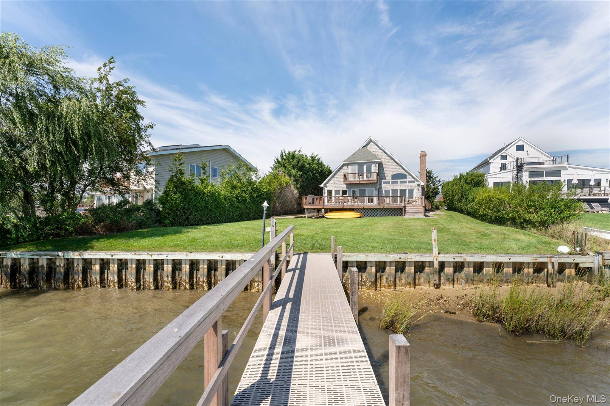 38 Old Fort LN, Southampton, NY 11968