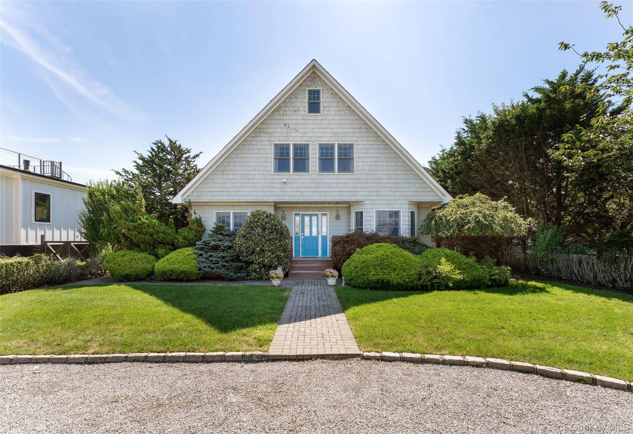 38 Old Fort LN, Southampton, NY 11968