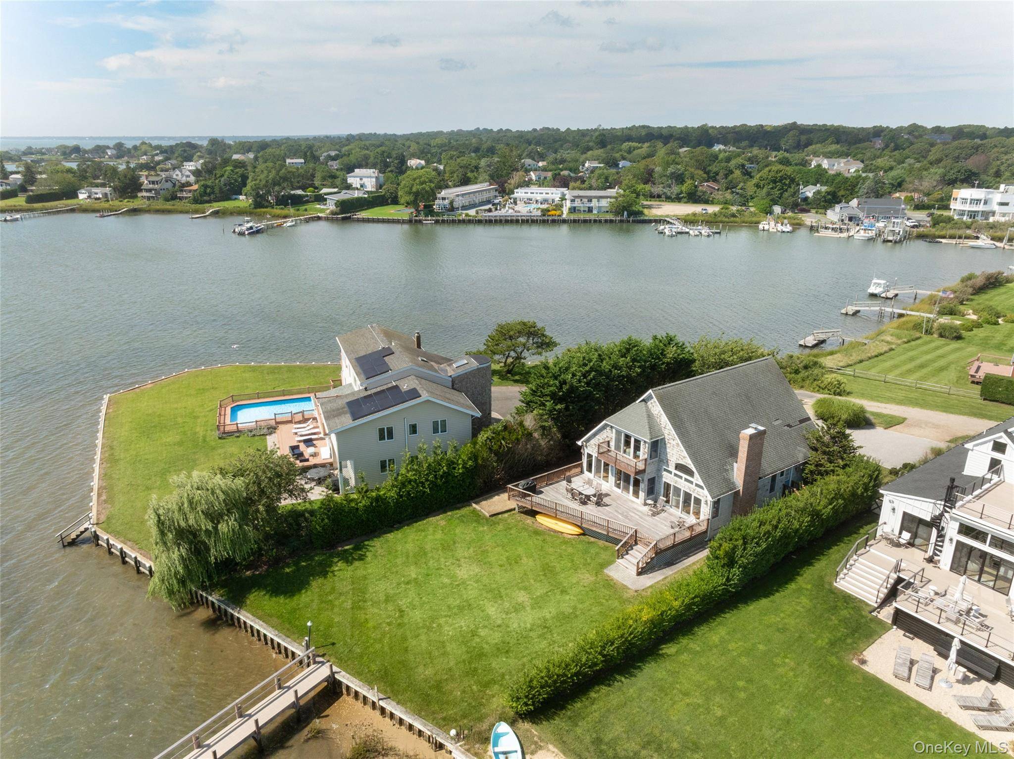 38 Old Fort LN, Southampton, NY 11968