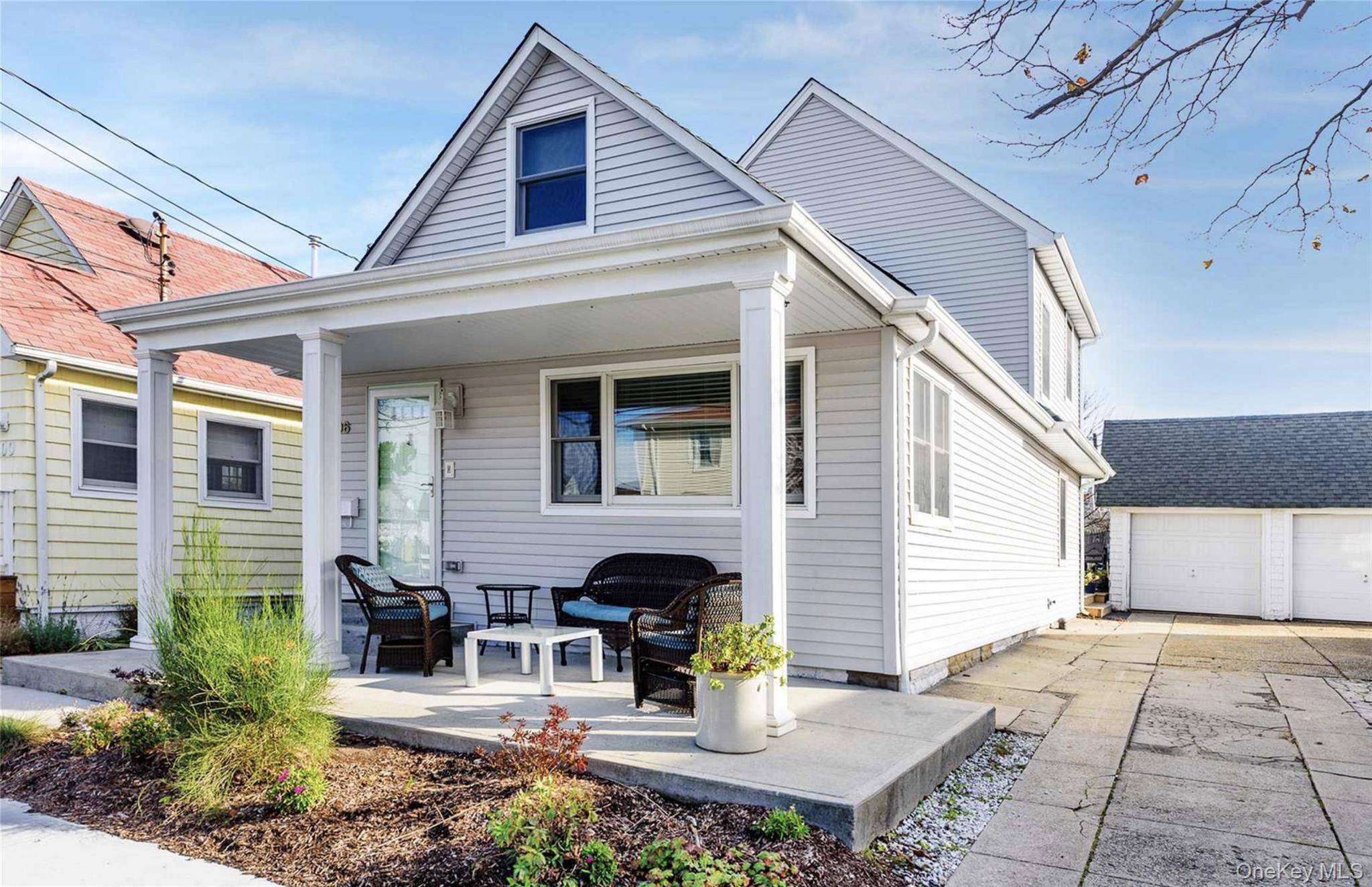 96 Coronado ST, Atlantic Beach, NY 11509