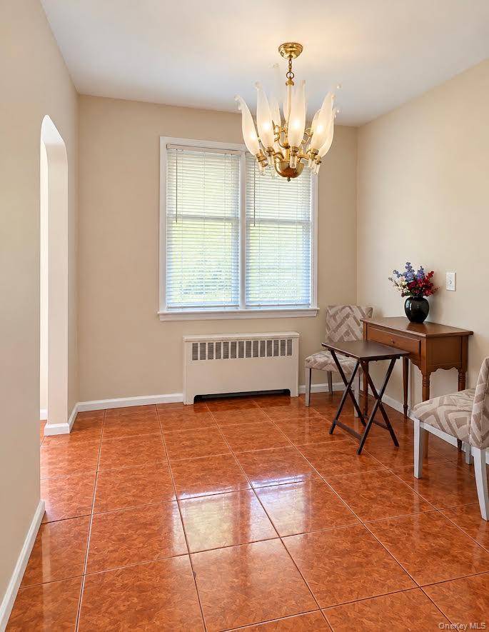 712 E 232nd ST, Bronx, NY 10466