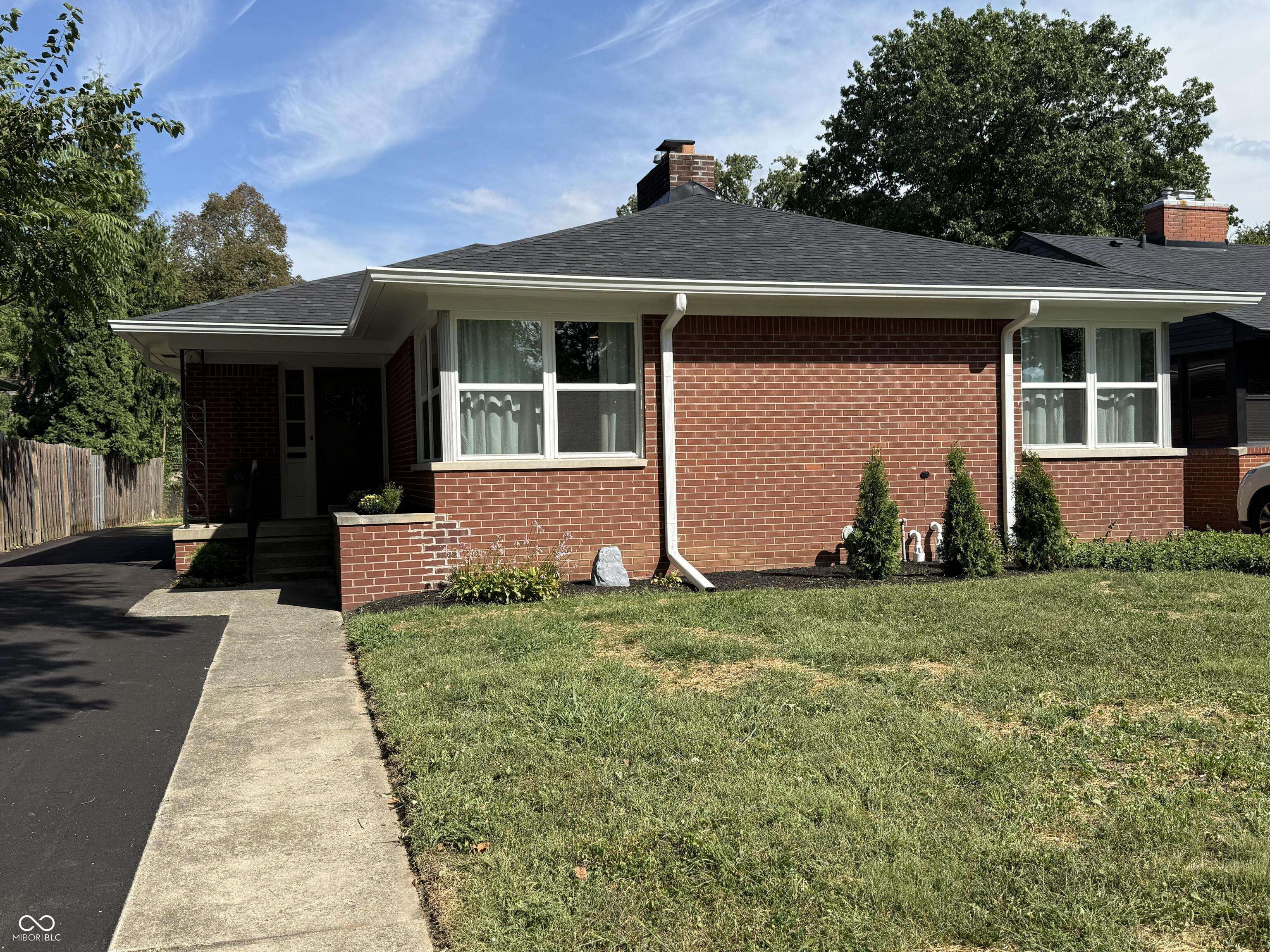 5931 Carrollton AVE, Indianapolis, IN 46220
