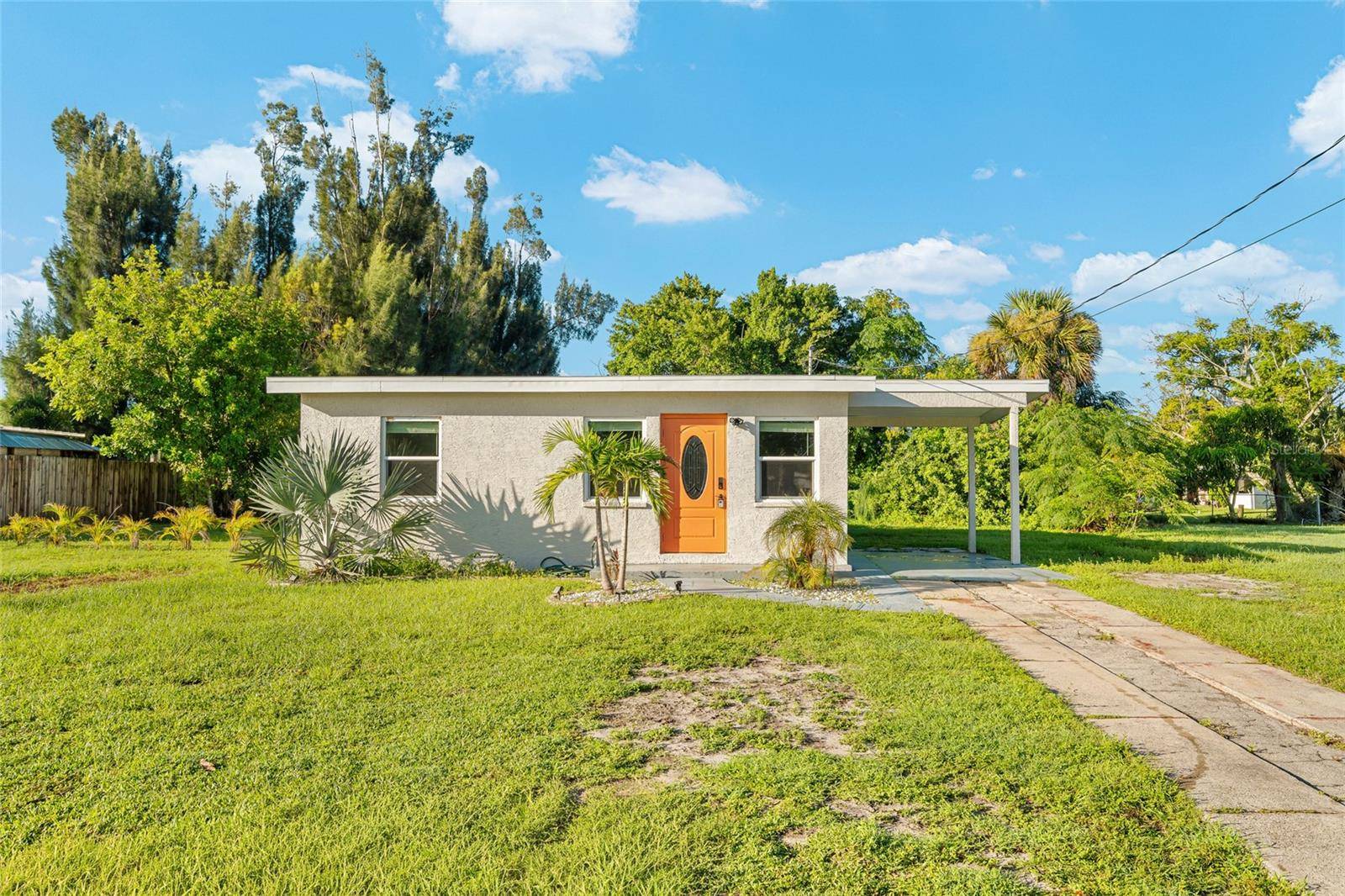 223 MARTIN DR NE, Port Charlotte, FL 33952