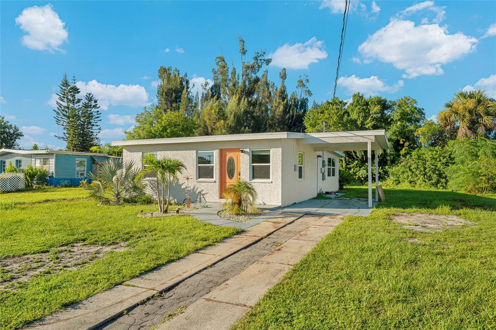 223 MARTIN DR NE, Port Charlotte, FL 33952