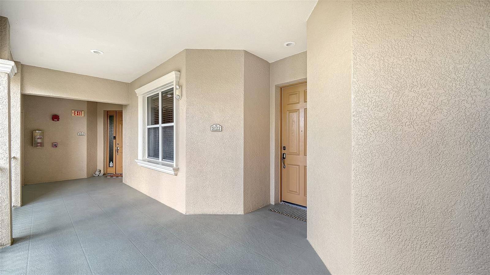 5122 MANORWOOD DR #4B, Sarasota, FL 34235
