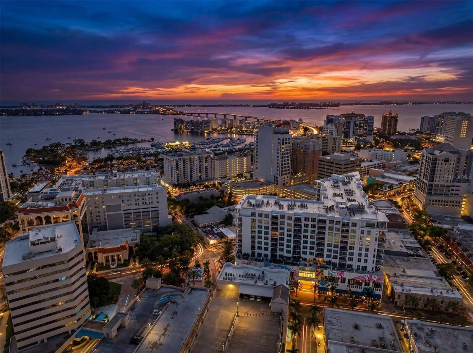 111 S PINEAPPLE AVE #716, Sarasota, FL 34236