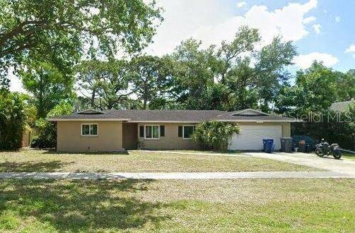 613 MONTEZUMA DR, Bradenton, FL 34209