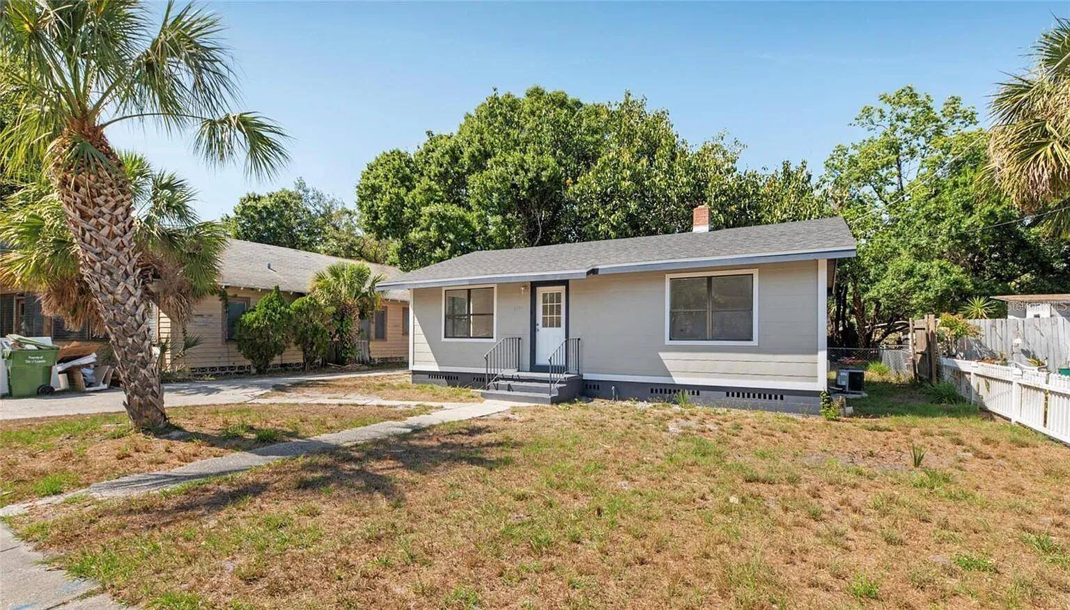 Address not disclosed, Sarasota, FL 34236