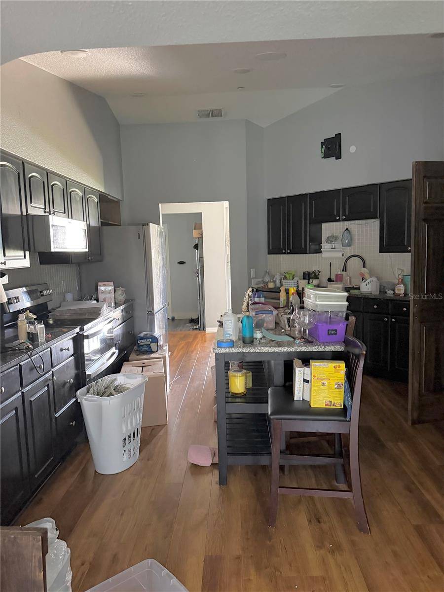 613 BERKLEY POINTE PASS, Auburndale, FL 33823
