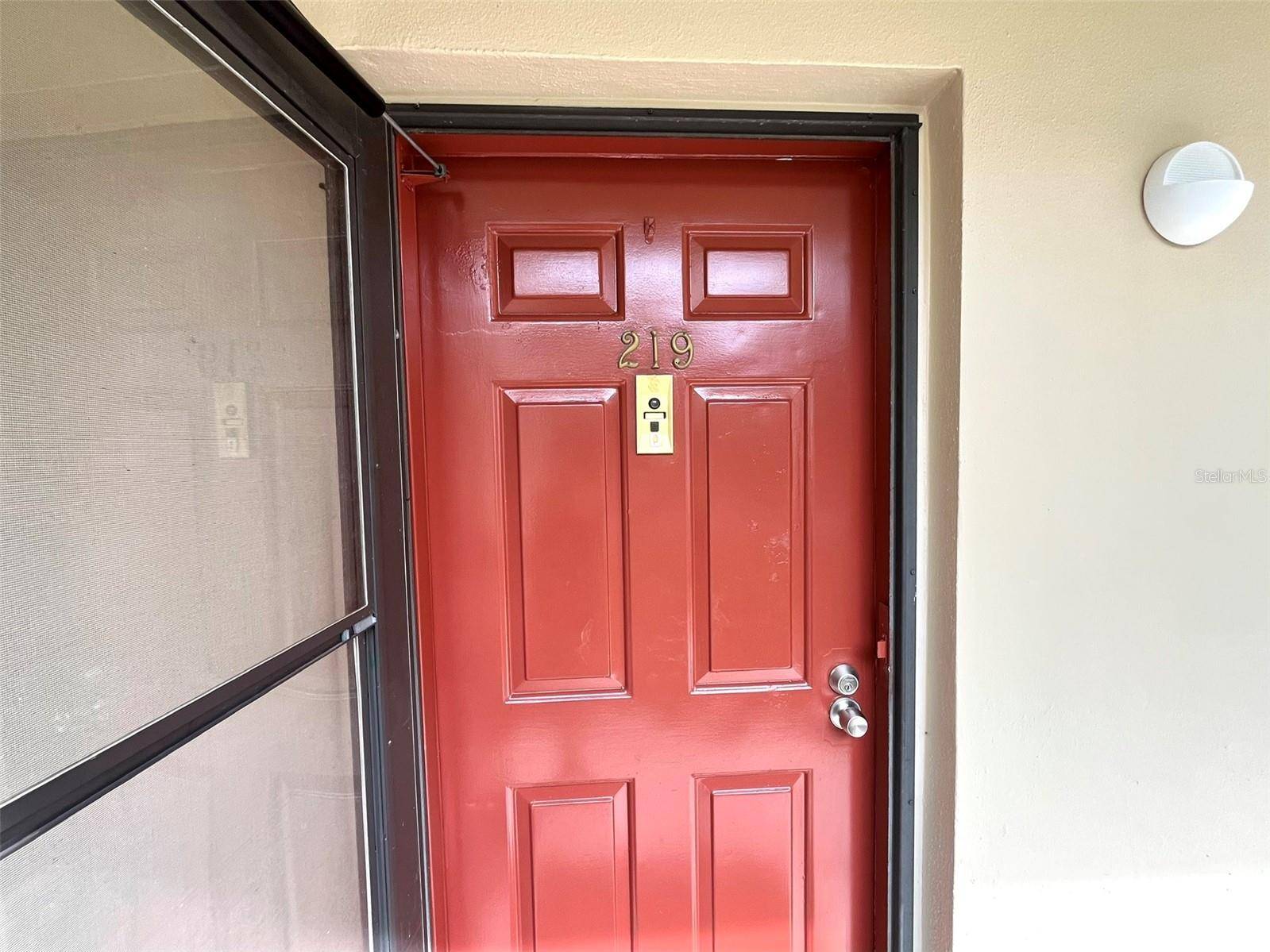 3300 FOX CHASE CIR N #219, Palm Harbor, FL 34683