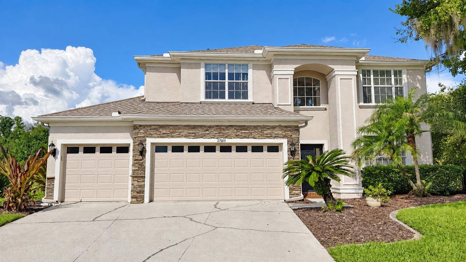 27015 FIREBUSH DR, Wesley Chapel, FL 33544