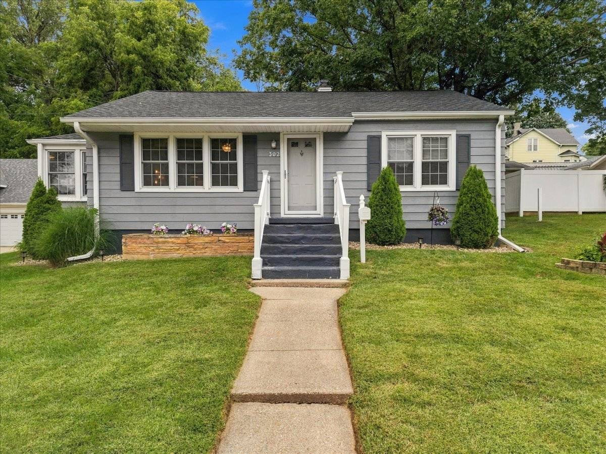 302 Towne ST, Morrison, IL 61270