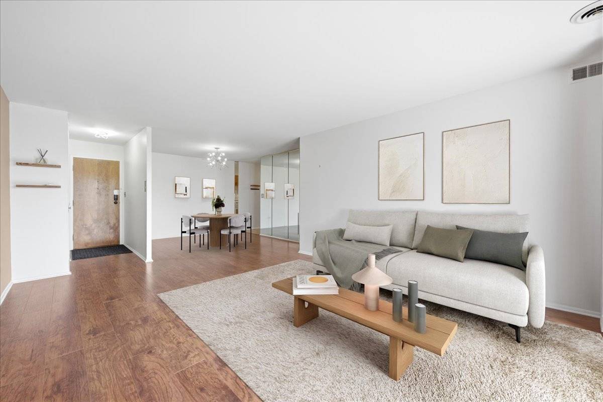 5506 LINCOLN AVE #521, Morton Grove, IL 60053