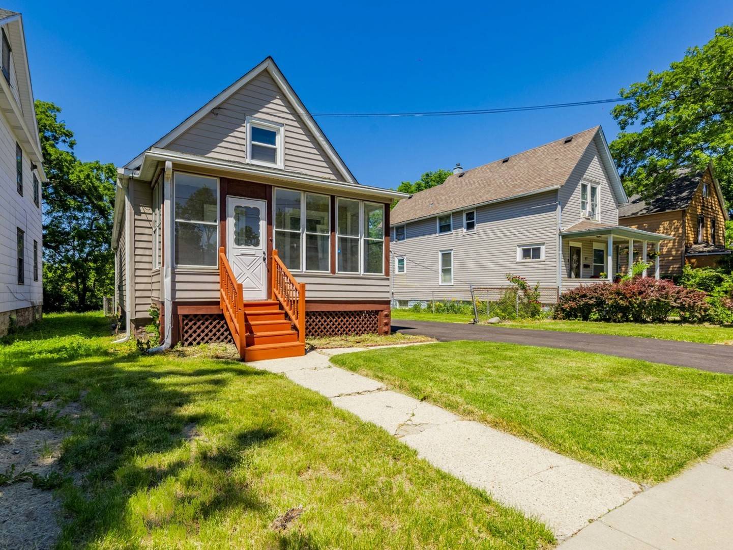 75 W 23rd ST, Chicago Heights, IL 60411