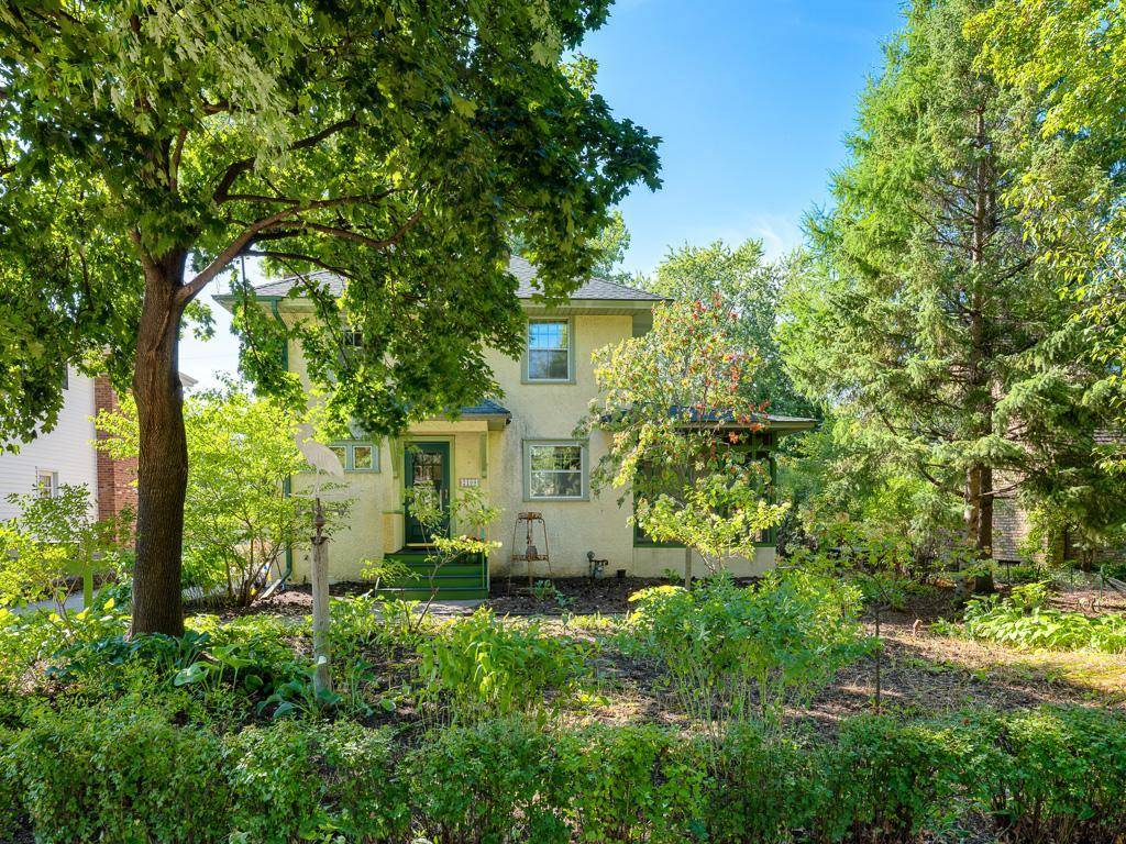 2108 Niles AVE, Saint Paul, MN 55116