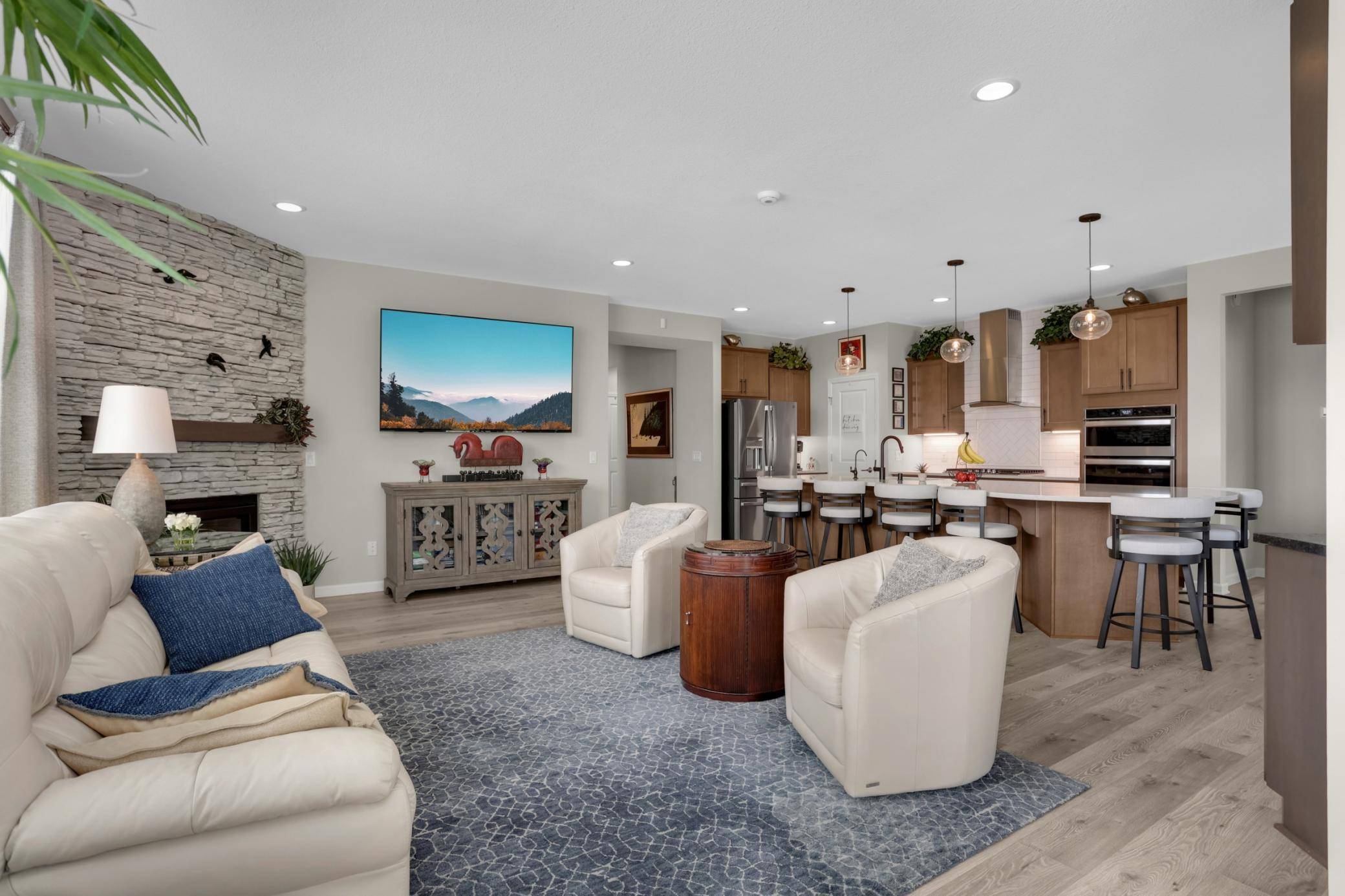14194 Epperson CIR NE, Prior Lake, MN 55372