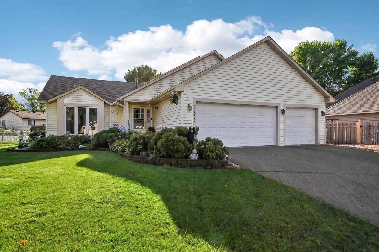 7459 Jeffery LN S, Cottage Grove, MN 55016