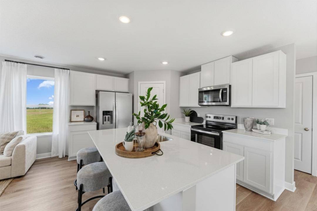 890 Stoneridge Pkwy, Dundas, MN 55019