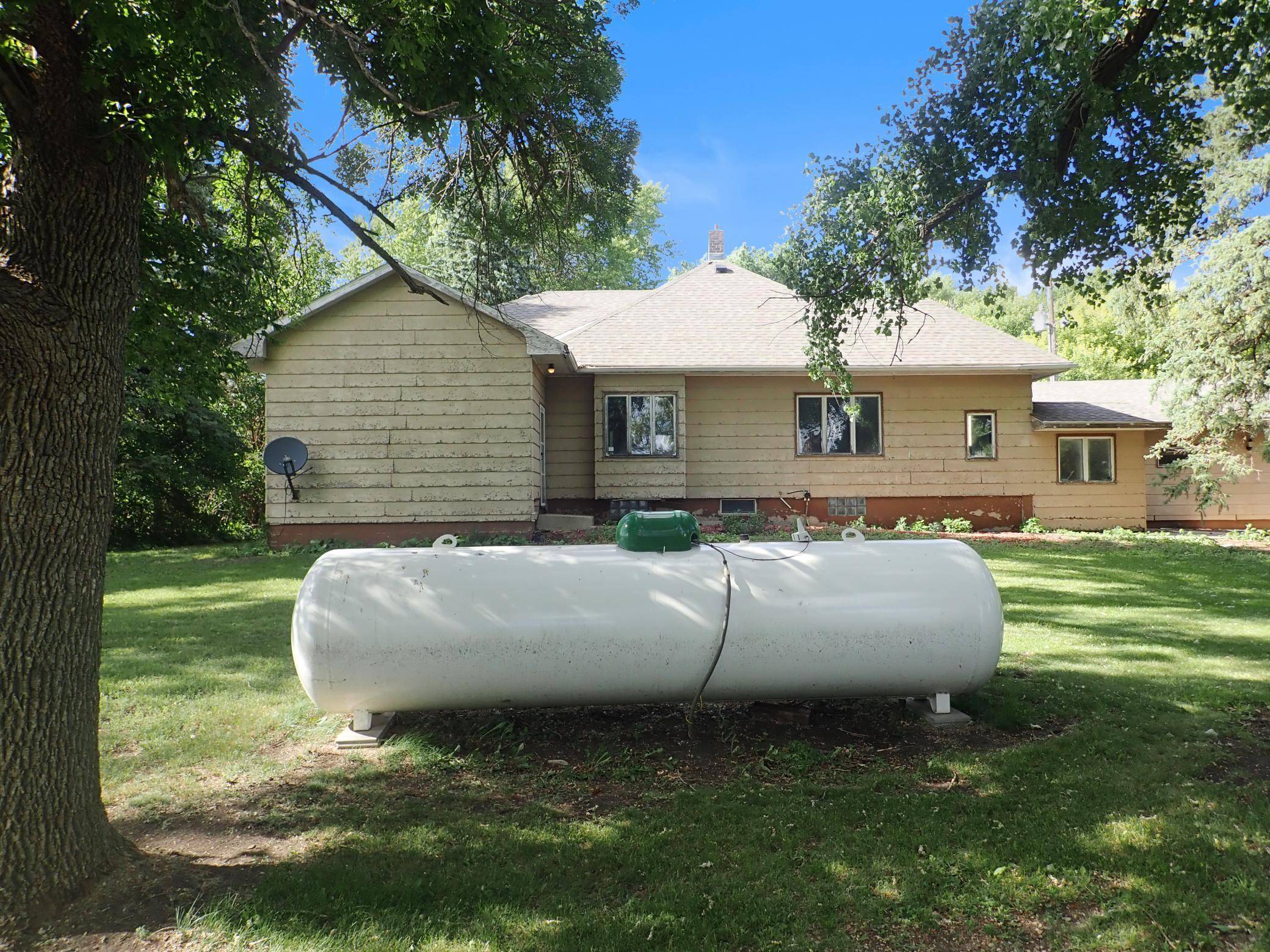 2030 290th AVE, Walnut Grove, MN 56180