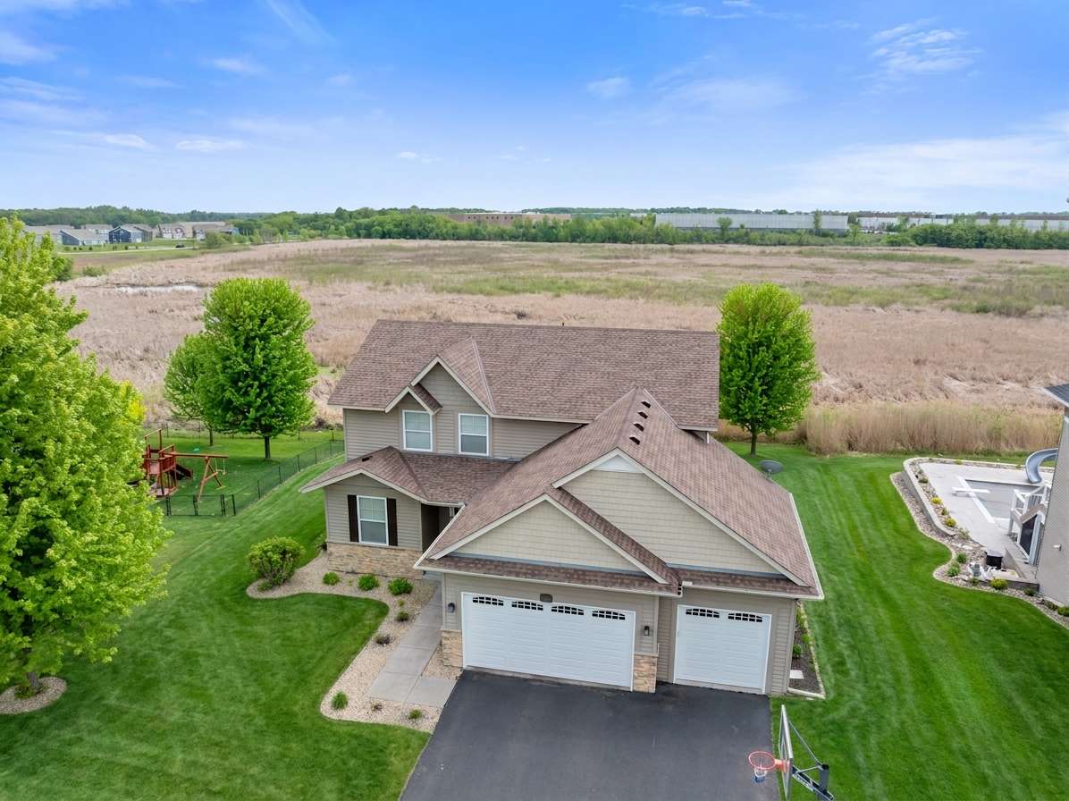 13827 Savanna DR, Rogers, MN 55374