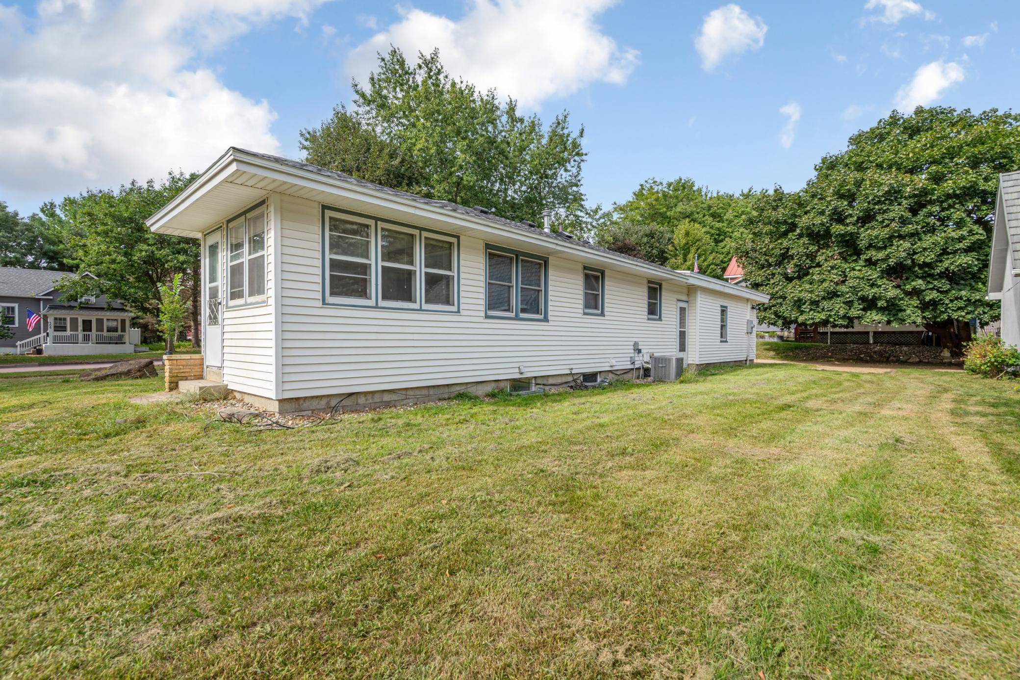 509 College AVE, Saint Peter, MN 56082