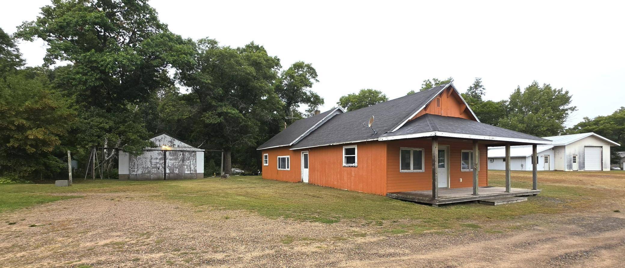 33885 Highway 10, Motley, MN 56466