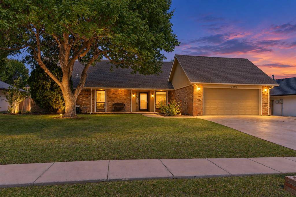 10509 Eagle LN, Oklahoma City, OK 73162