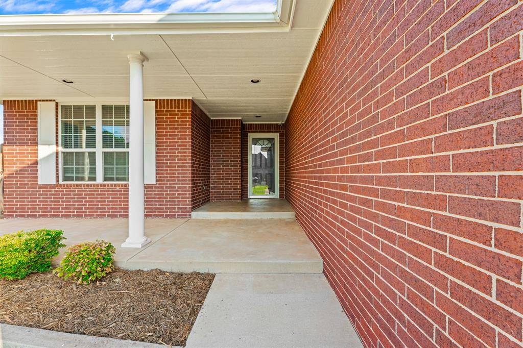 10925 NW 118th ST, Yukon, OK 73099