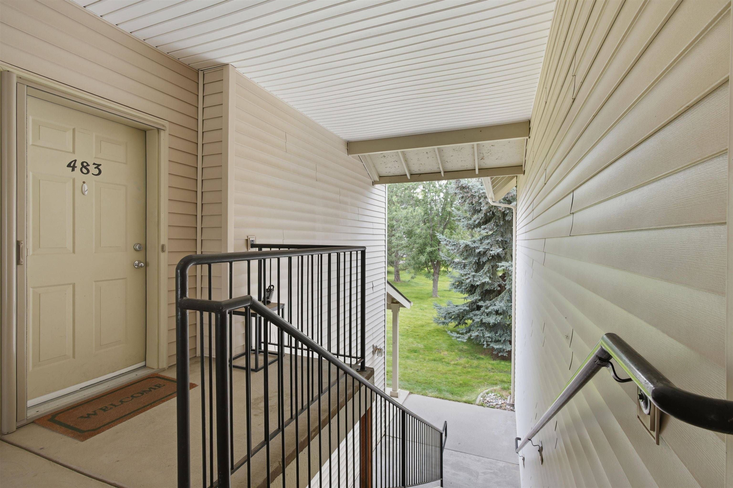 22855 E Country Vista Dr #483, Liberty Lake, WA 99019