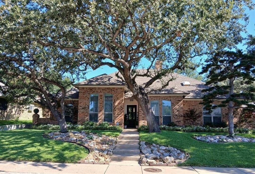 6305 Crested Butte Drive, Dallas, TX 75252