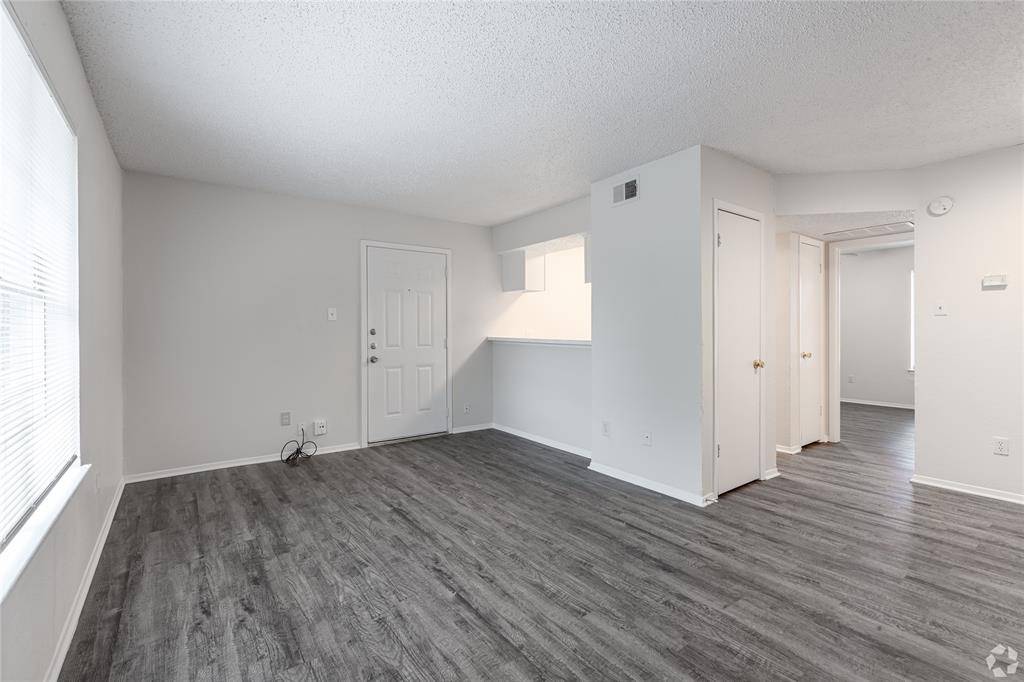 3700 S Tyler Street #00408, Dallas, TX 75224