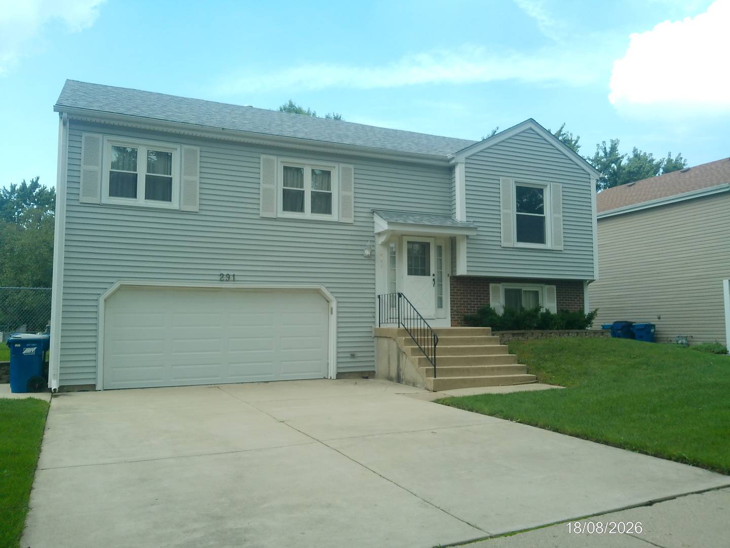 291 Hill AVE, Bartlett, IL 60103